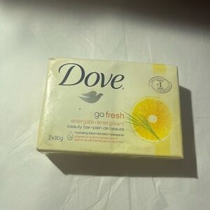 NOS Dove Go Fresh Energize Bar Soap Grapefruit Lemongrass Scent 2 bars wrapped